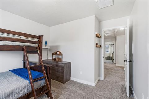 Tiny photo for 2996 S 2550 W, Syracuse, UT 84075 (MLS # 2126846)