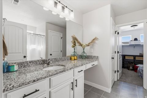 Tiny photo for 2996 S 2550 W, Syracuse, UT 84075 (MLS # 2126846)