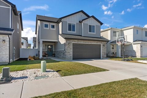 Tiny photo for 2996 S 2550 W, Syracuse, UT 84075 (MLS # 2126846)