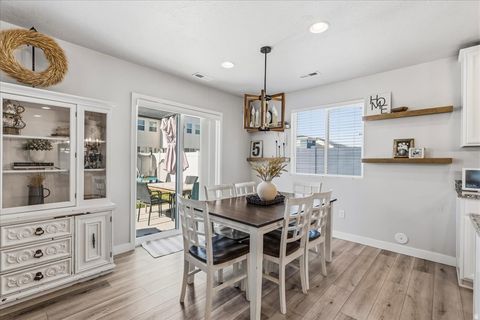 Tiny photo for 2996 S 2550 W, Syracuse, UT 84075 (MLS # 2126846)