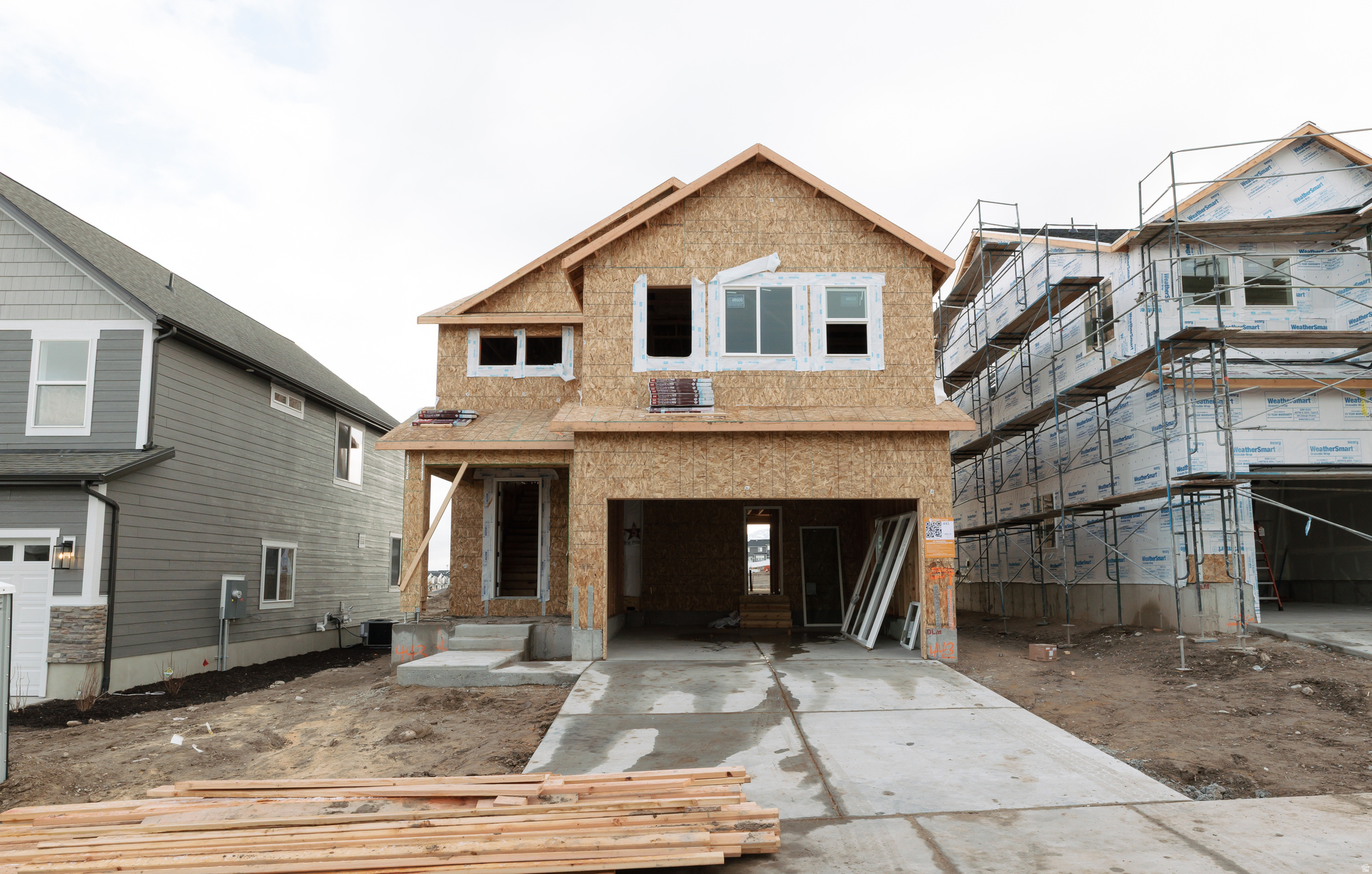 RIVER POINT - Residential