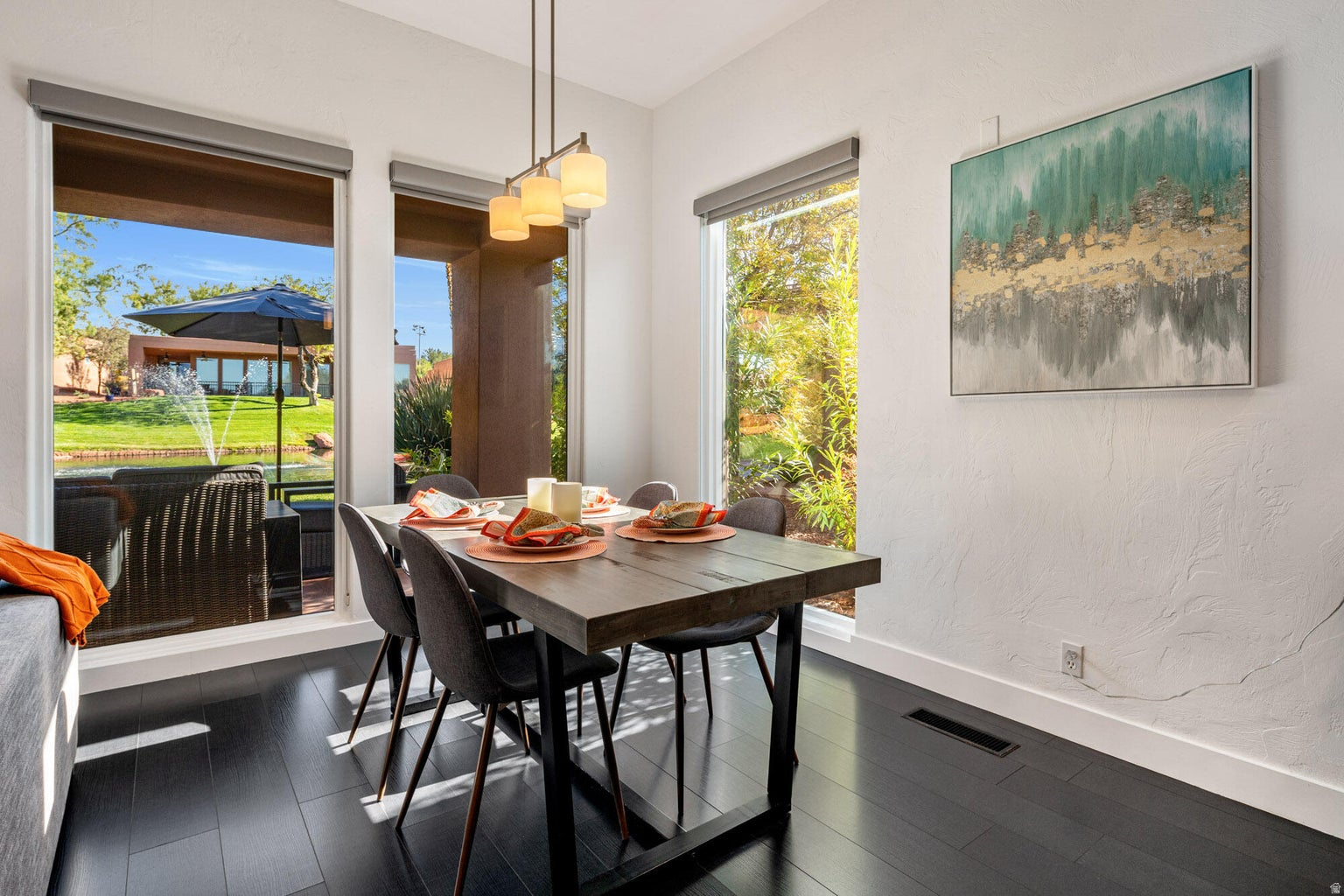 PAIUTE SPRINGS AT ENTRADA - Residential