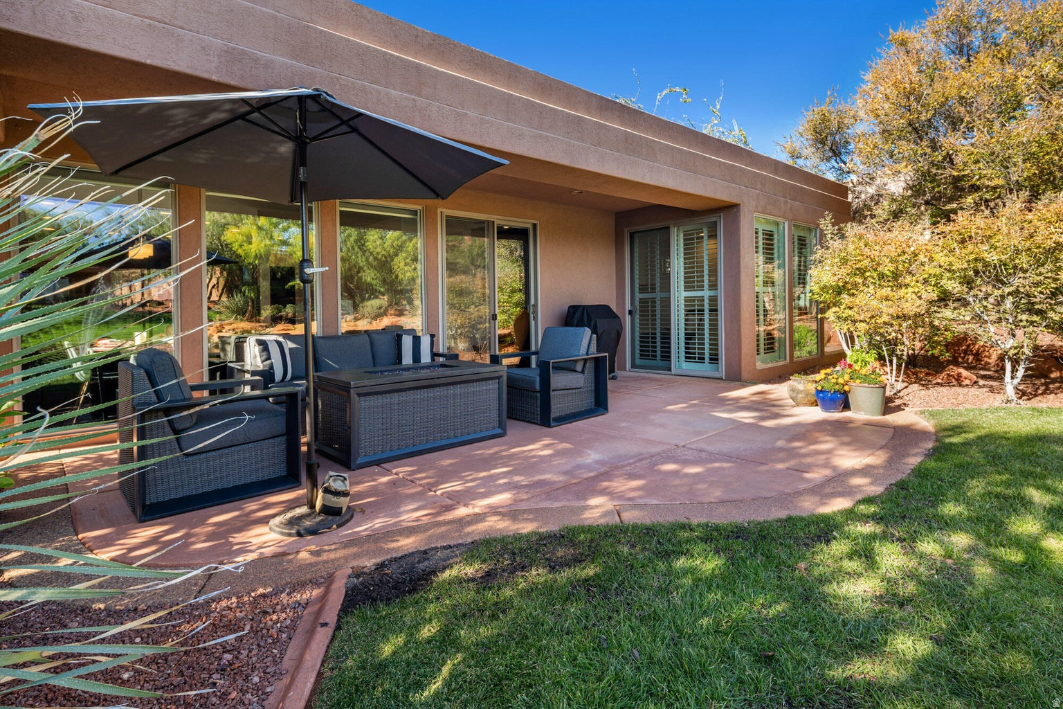 PAIUTE SPRINGS AT ENTRADA - Residential