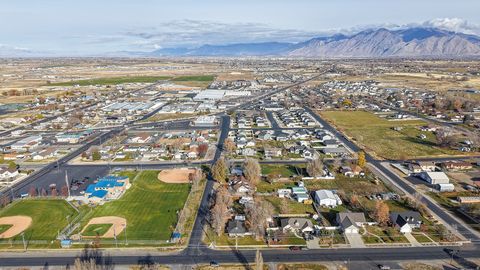 Tiny photo for 205 E CENTER ST, Salem, UT 84653 (MLS # 2125214)