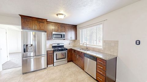 Tiny photo for 205 E CENTER ST, Salem, UT 84653 (MLS # 2125214)