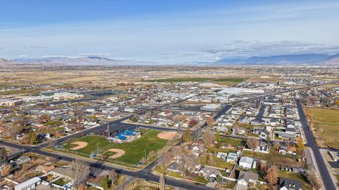 Tiny photo for 205 E CENTER ST, Salem, UT 84653 (MLS # 2125214)