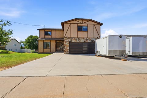 Tiny photo for 748 E ANTELOPE DR N, Layton, UT 84041 (MLS # 2179912)