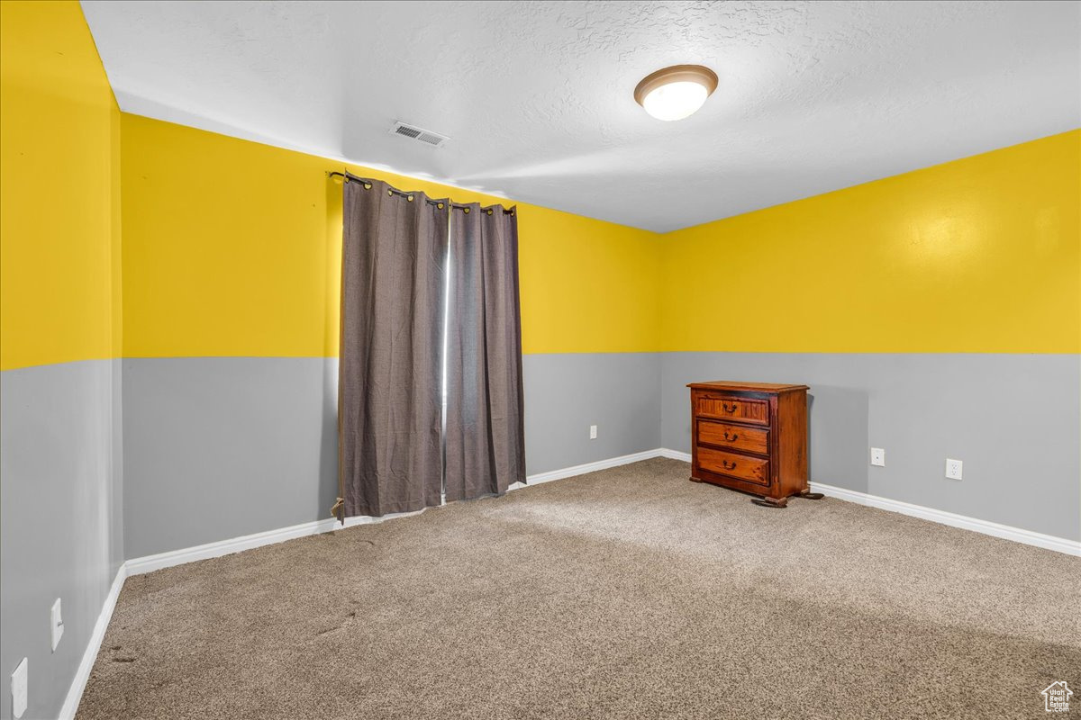 6636 Scarsborough Ln, West Jordan, Utah image 10