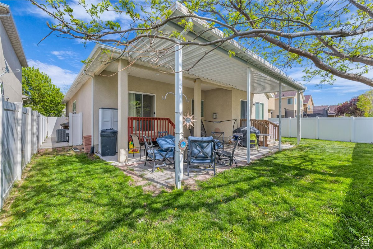 6636 Scarsborough Ln, West Jordan, Utah image 28