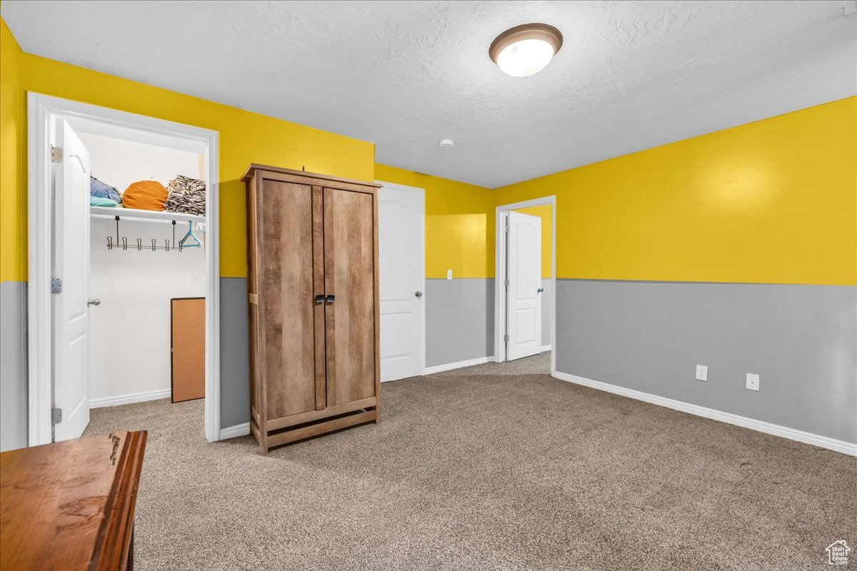 6636 Scarsborough Ln, West Jordan, Utah image 9