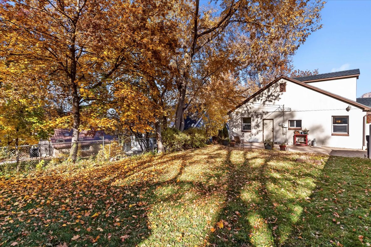 NOB HILL - Residential