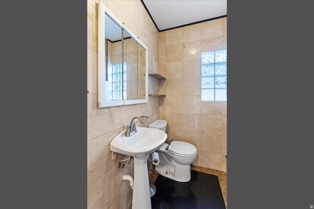 NOB HILL - Residential