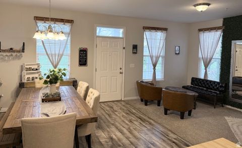 Tiny photo for 1388 W NORTH PADDOCK DR S, Farmington, UT 84025 (MLS # 2124367)