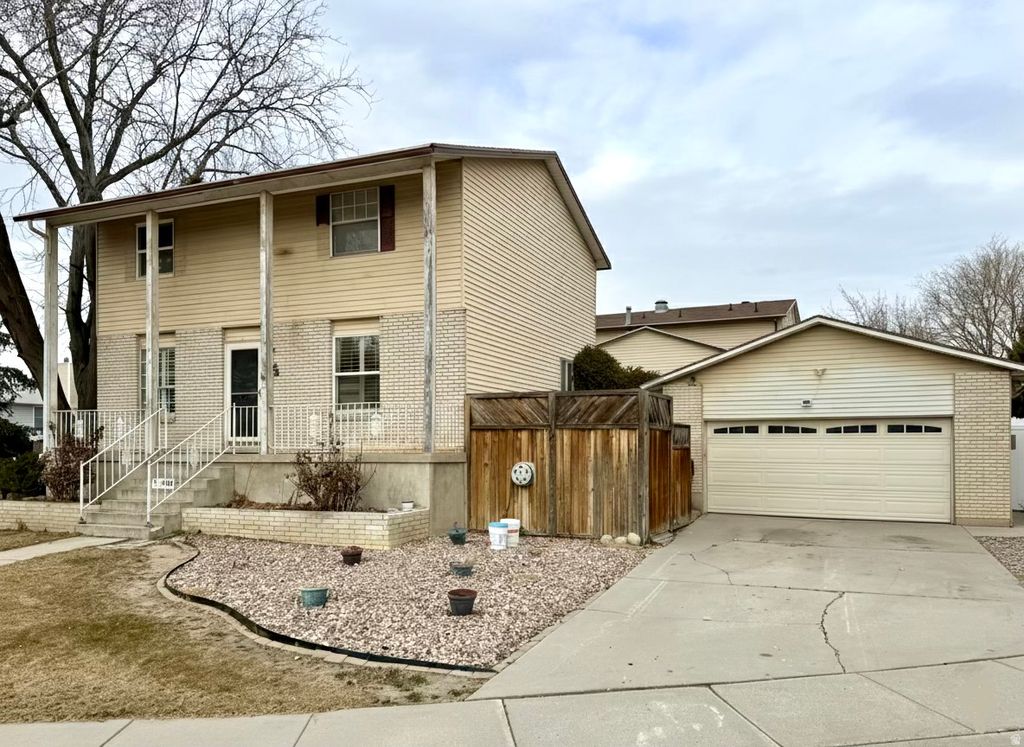 Photo of 1448 W 6720 S, West Jordan, UT 84084 (MLS # 2136882)