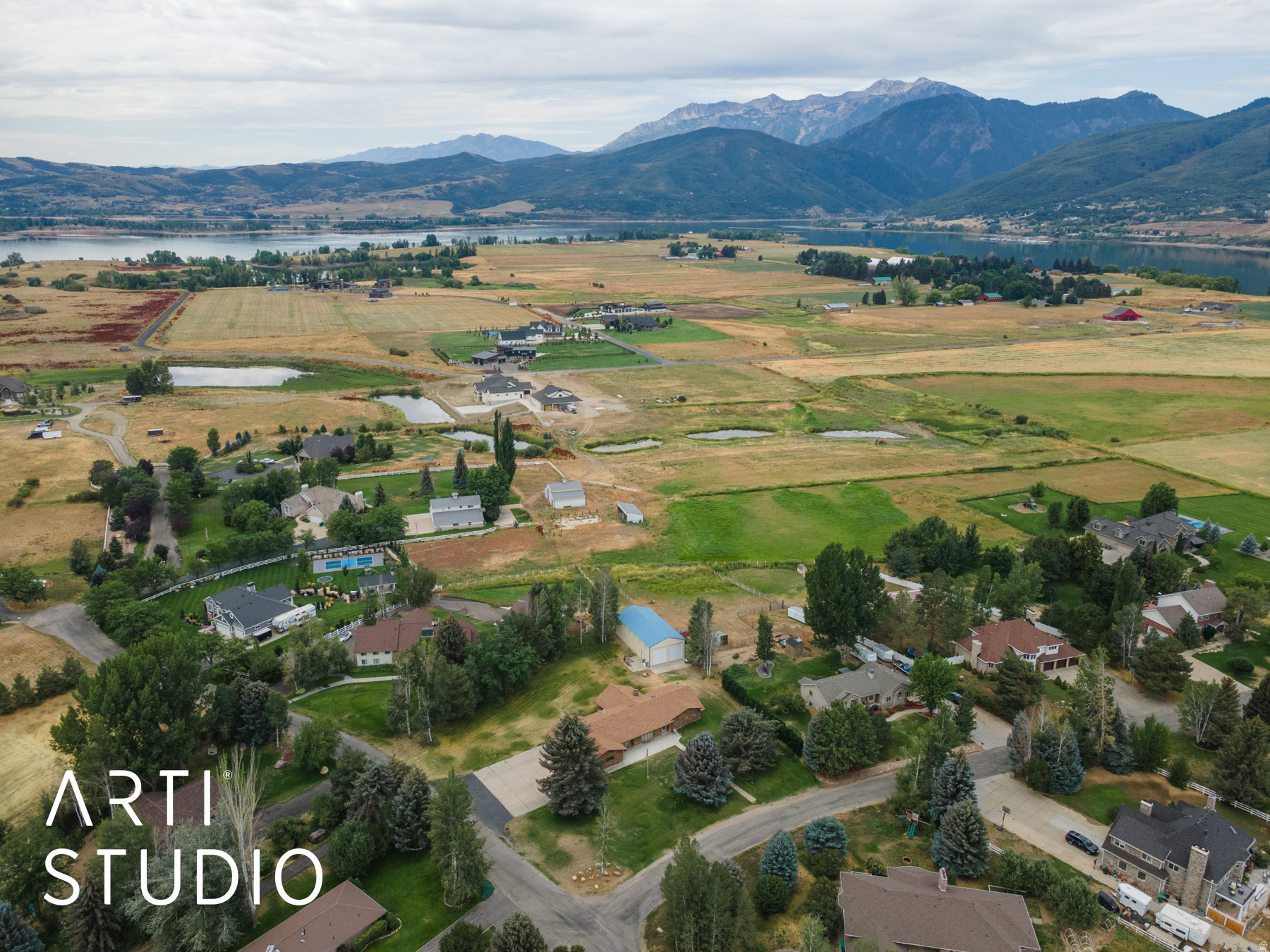 MINNIE CREEK ESTATES - Residential