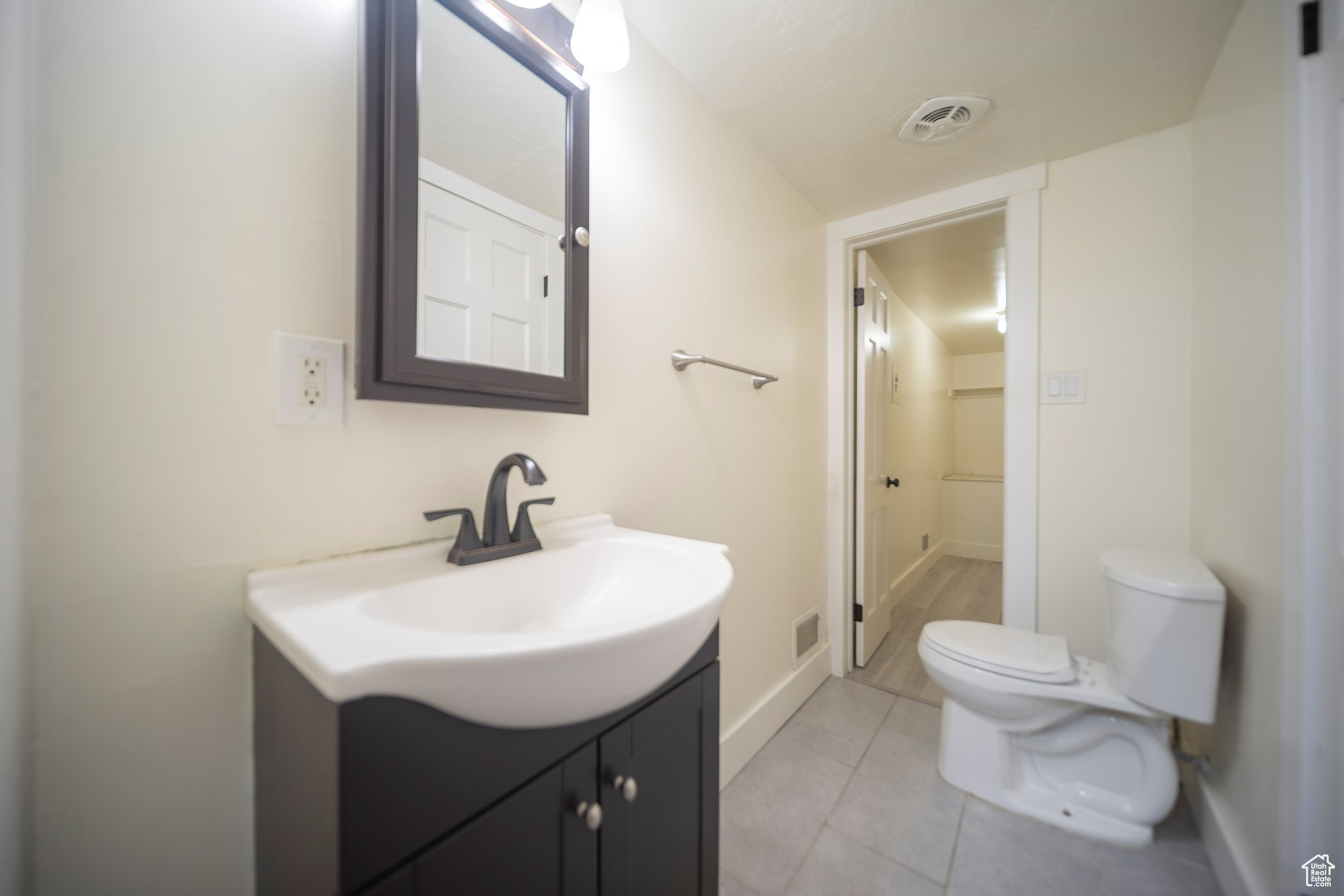 AIX LA CHAPE - Residential