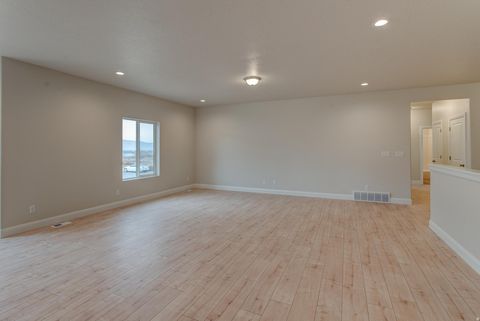 Tiny photo for 1666 S WINDSONG DR #365, Santaquin, UT 84655 (MLS # 2151321)