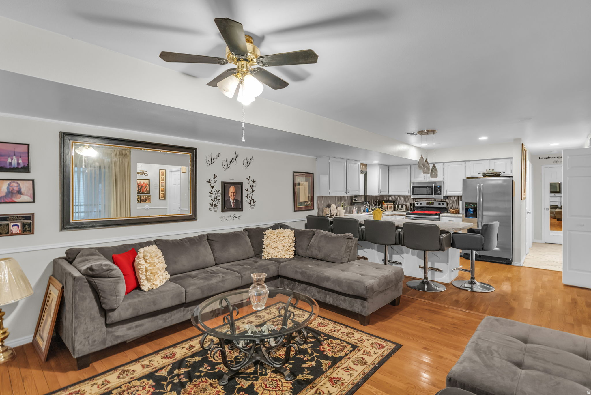 WILLOWBROOK - Residential