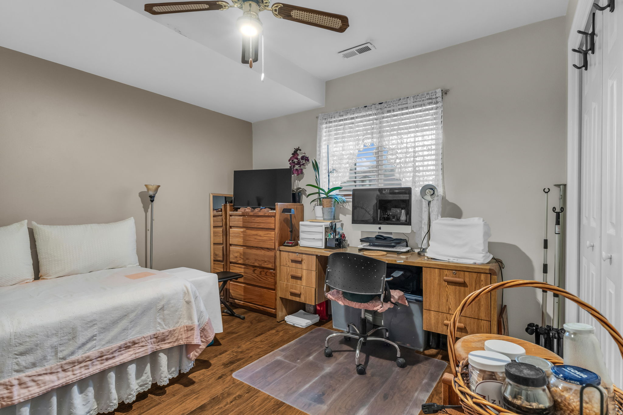 WILLOWBROOK - Residential