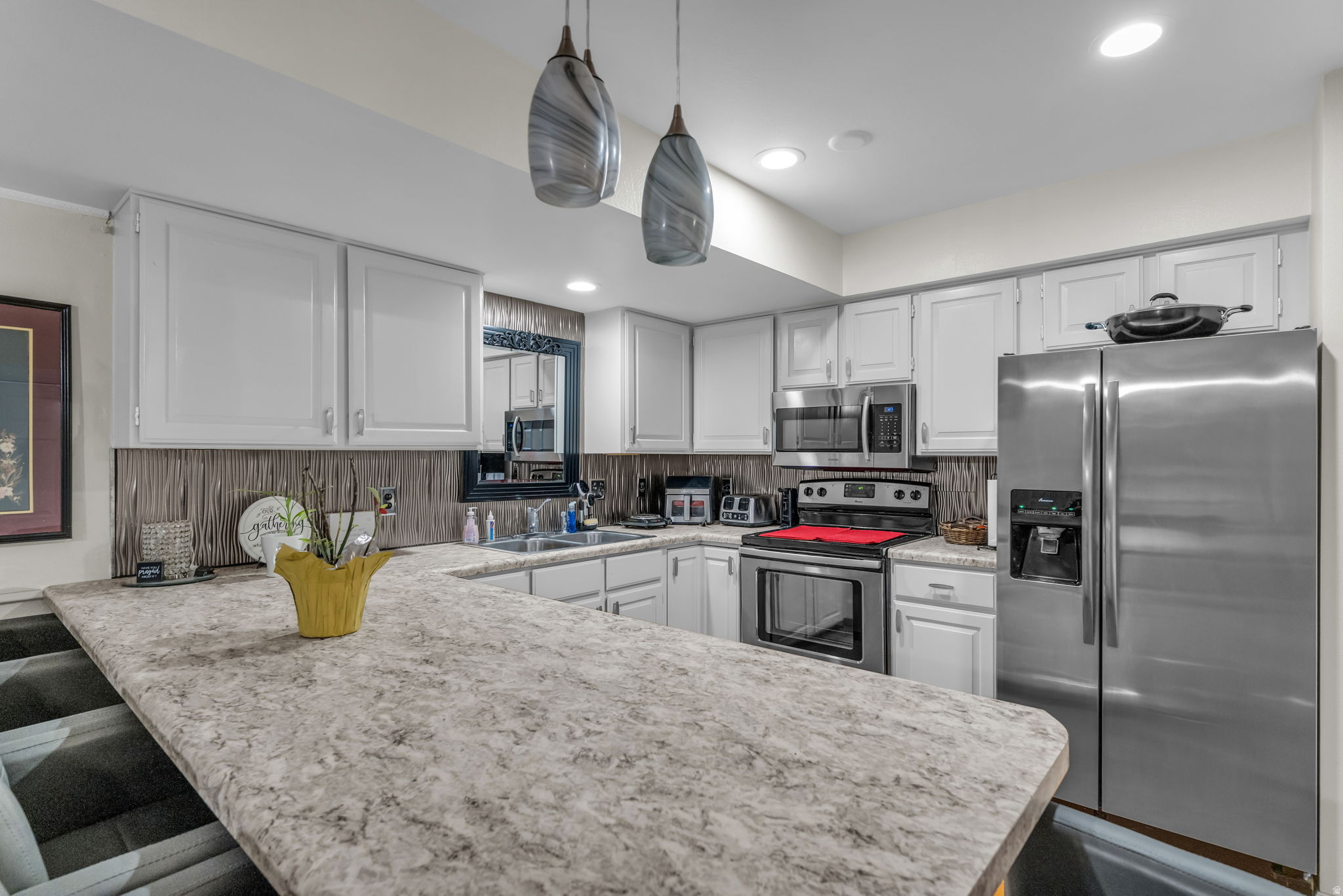 WILLOWBROOK - Residential