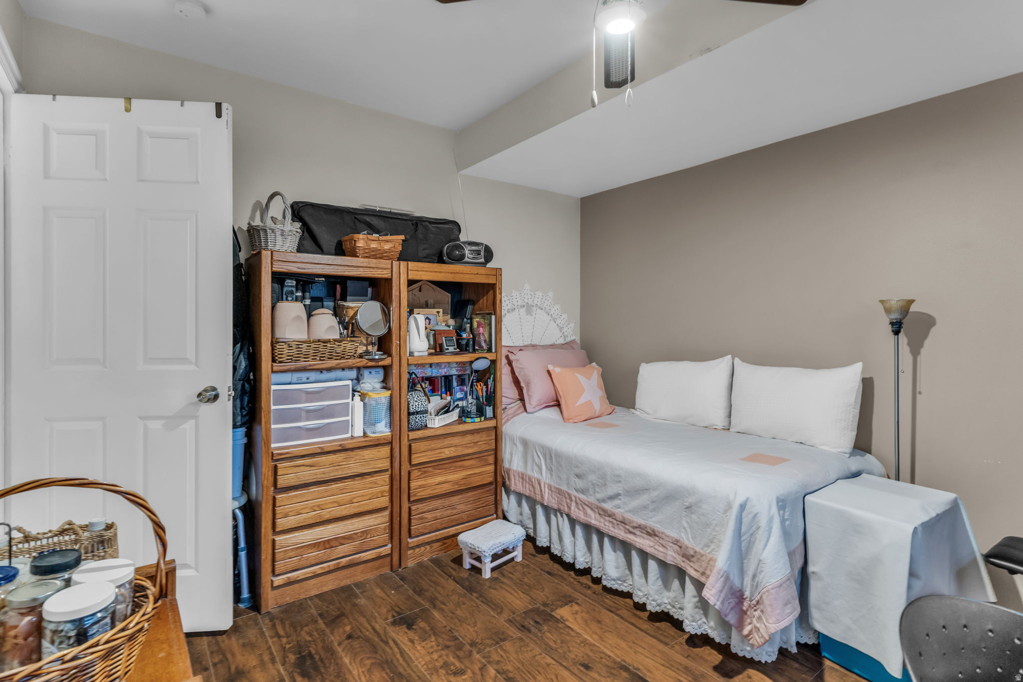 WILLOWBROOK - Residential