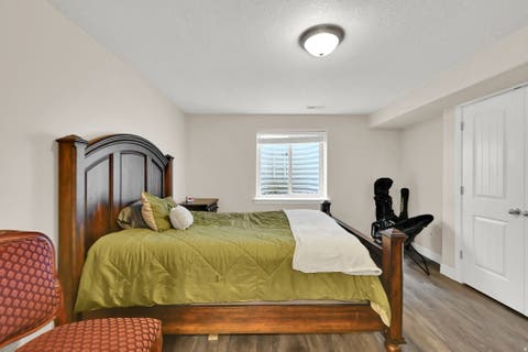 Tiny photo for 579 W 2400 S, Syracuse, UT 84075 (MLS # 2180562)