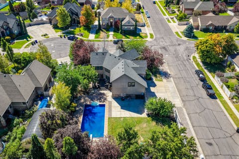 Tiny photo for 579 W 2400 S, Syracuse, UT 84075 (MLS # 2180562)