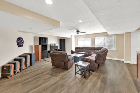 Tiny photo for 579 W 2400 S, Syracuse, UT 84075 (MLS # 2180562)
