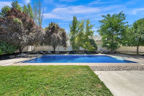 Tiny photo for 579 W 2400 S, Syracuse, UT 84075 (MLS # 2180562)