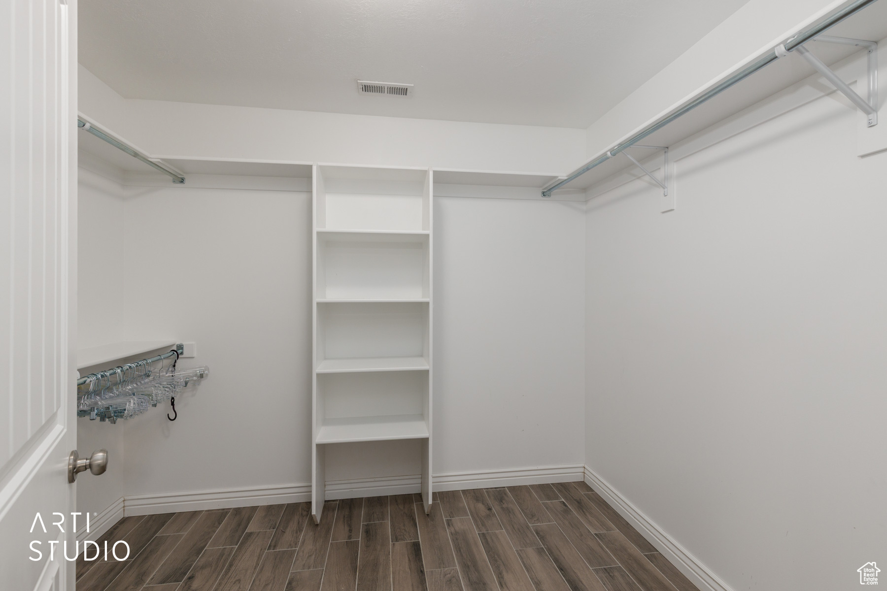 THE VILLAS AT COUNTRY HAVEN - Residential