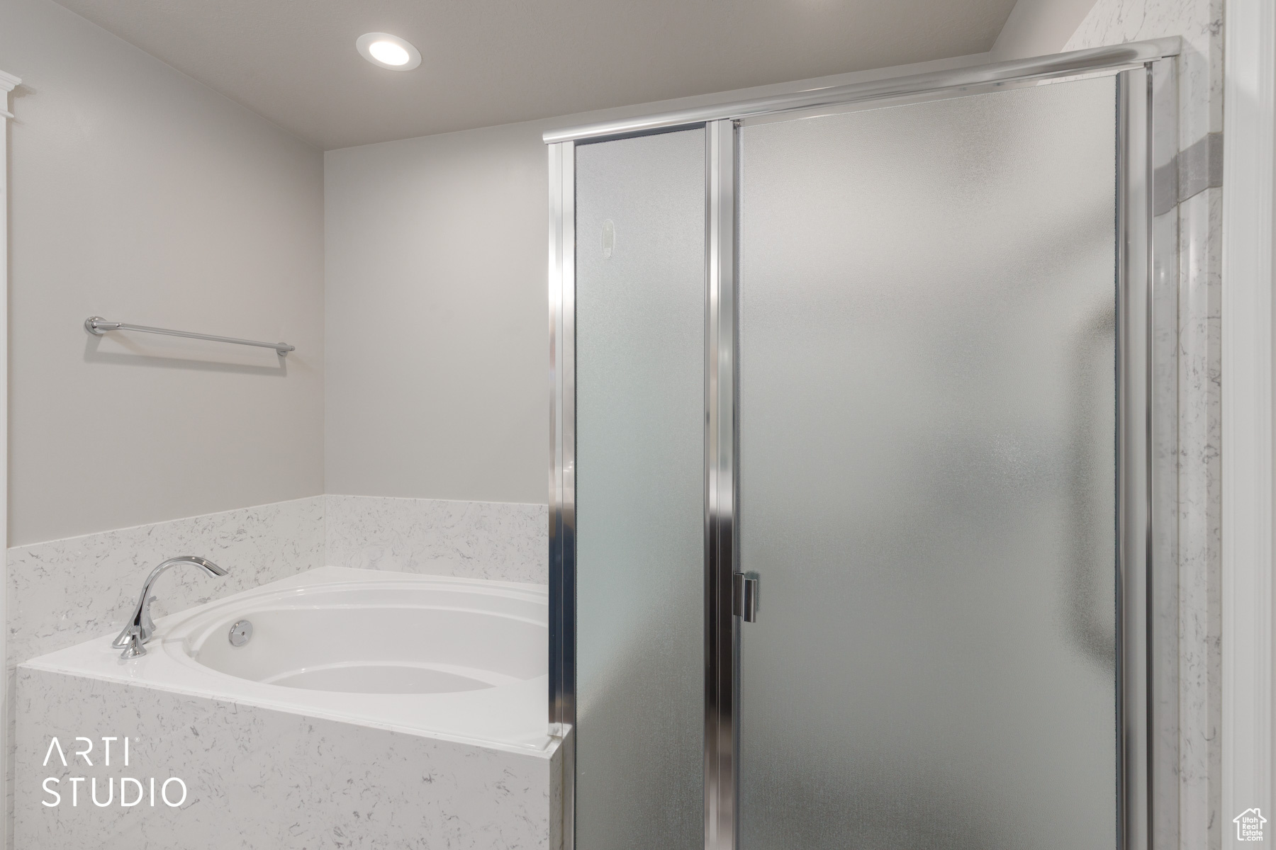 THE VILLAS AT COUNTRY HAVEN - Residential