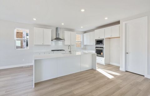 Tiny photo for 2434 N STONEY PATH WAY Way, Heber City, UT 84032 (MLS # 2138610)