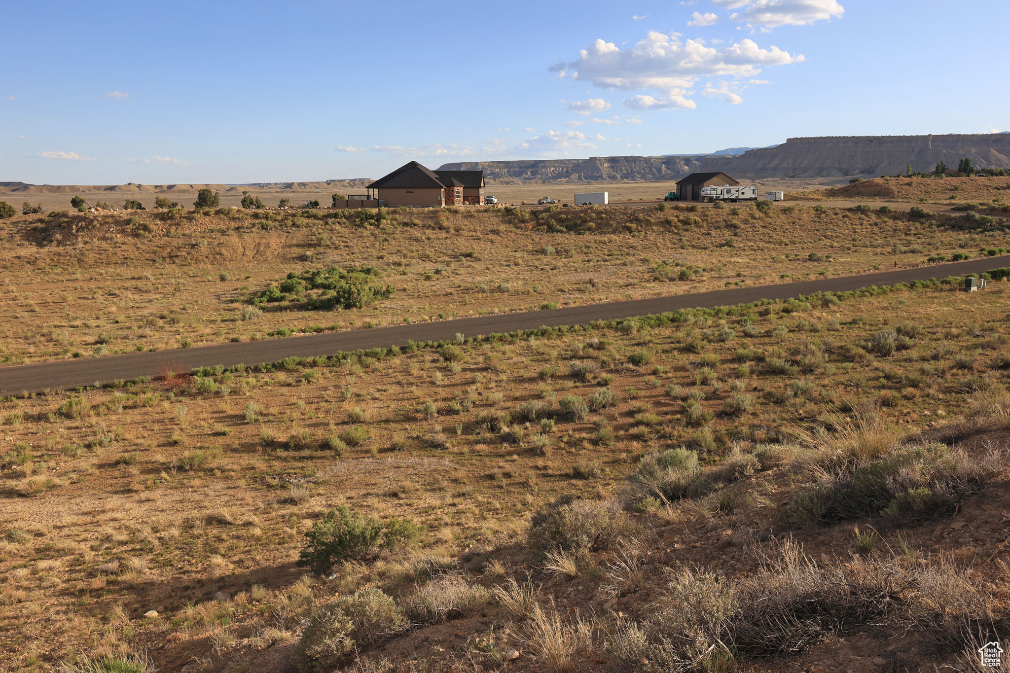 PINNACLE HEIGHTS - Land