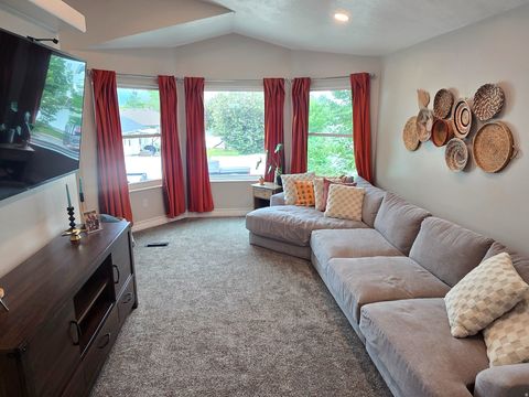 Tiny photo for 1648 ROCKBRIDGE DR, Layton, UT 84041 (MLS # 2159122)