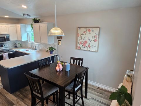Tiny photo for 1648 ROCKBRIDGE DR, Layton, UT 84041 (MLS # 2159122)