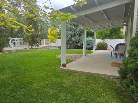 Tiny photo for 1648 ROCKBRIDGE DR, Layton, UT 84041 (MLS # 2159122)