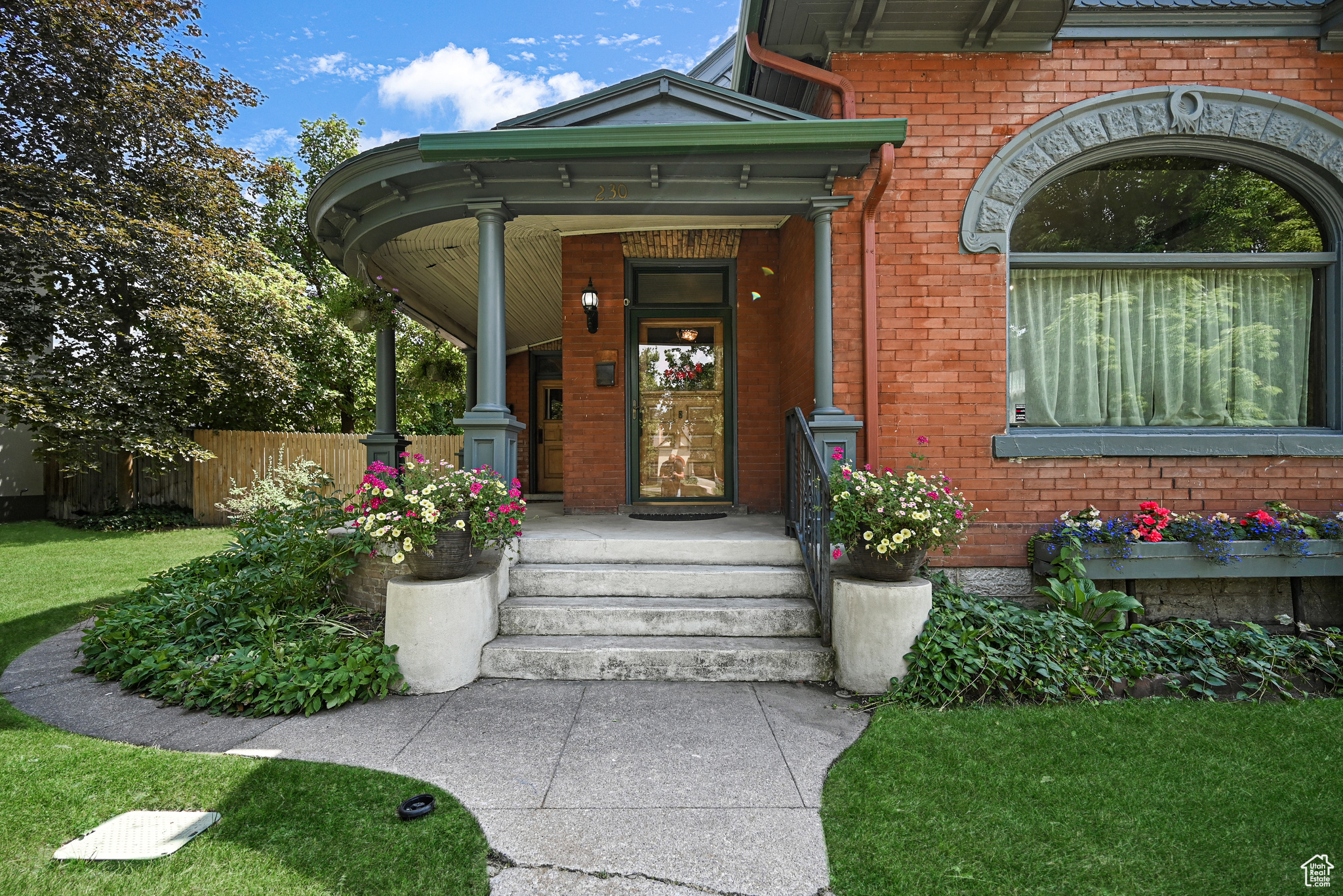 HISTORIC DISTRICT - Residential