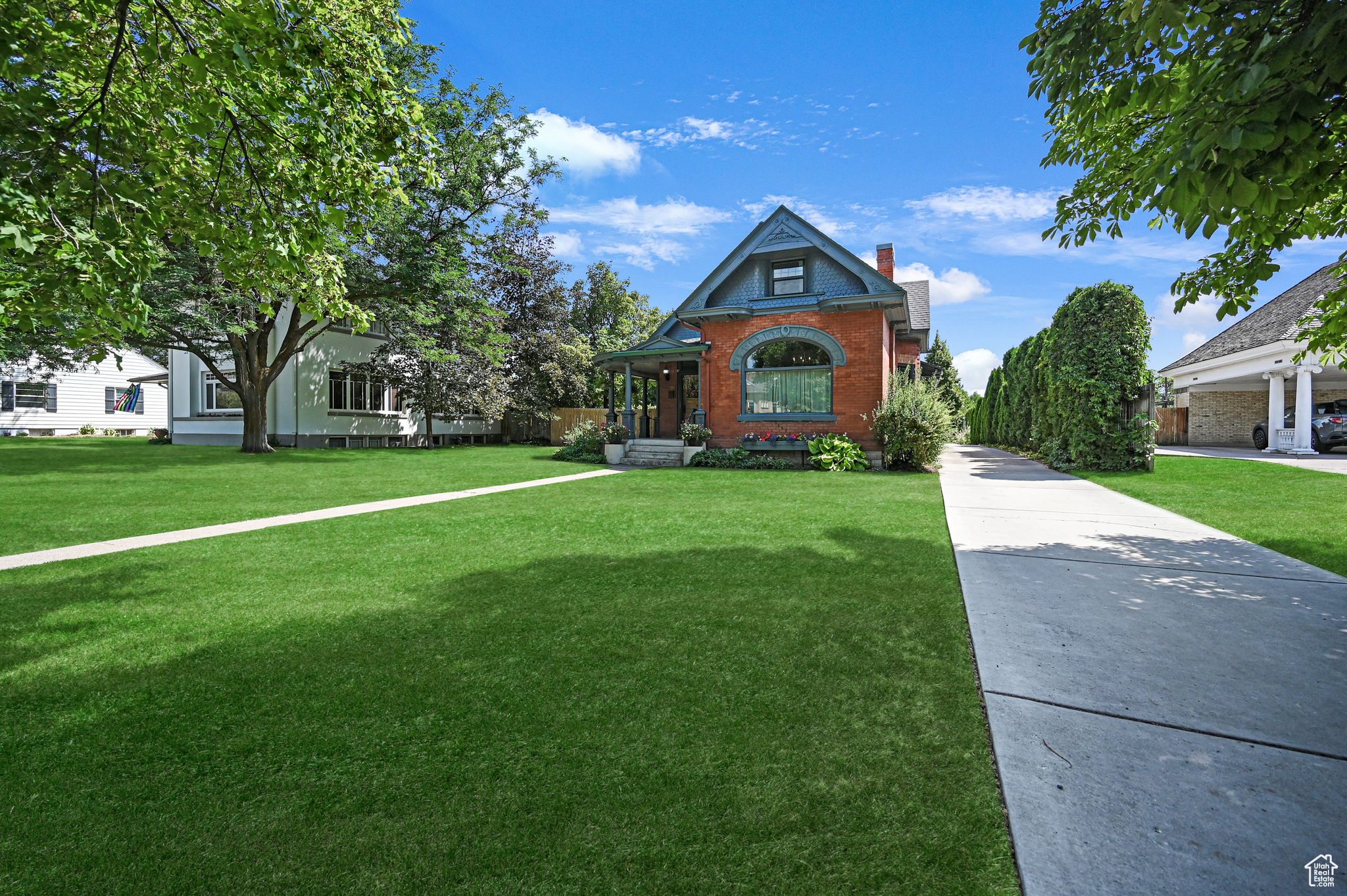 HISTORIC DISTRICT - Residential