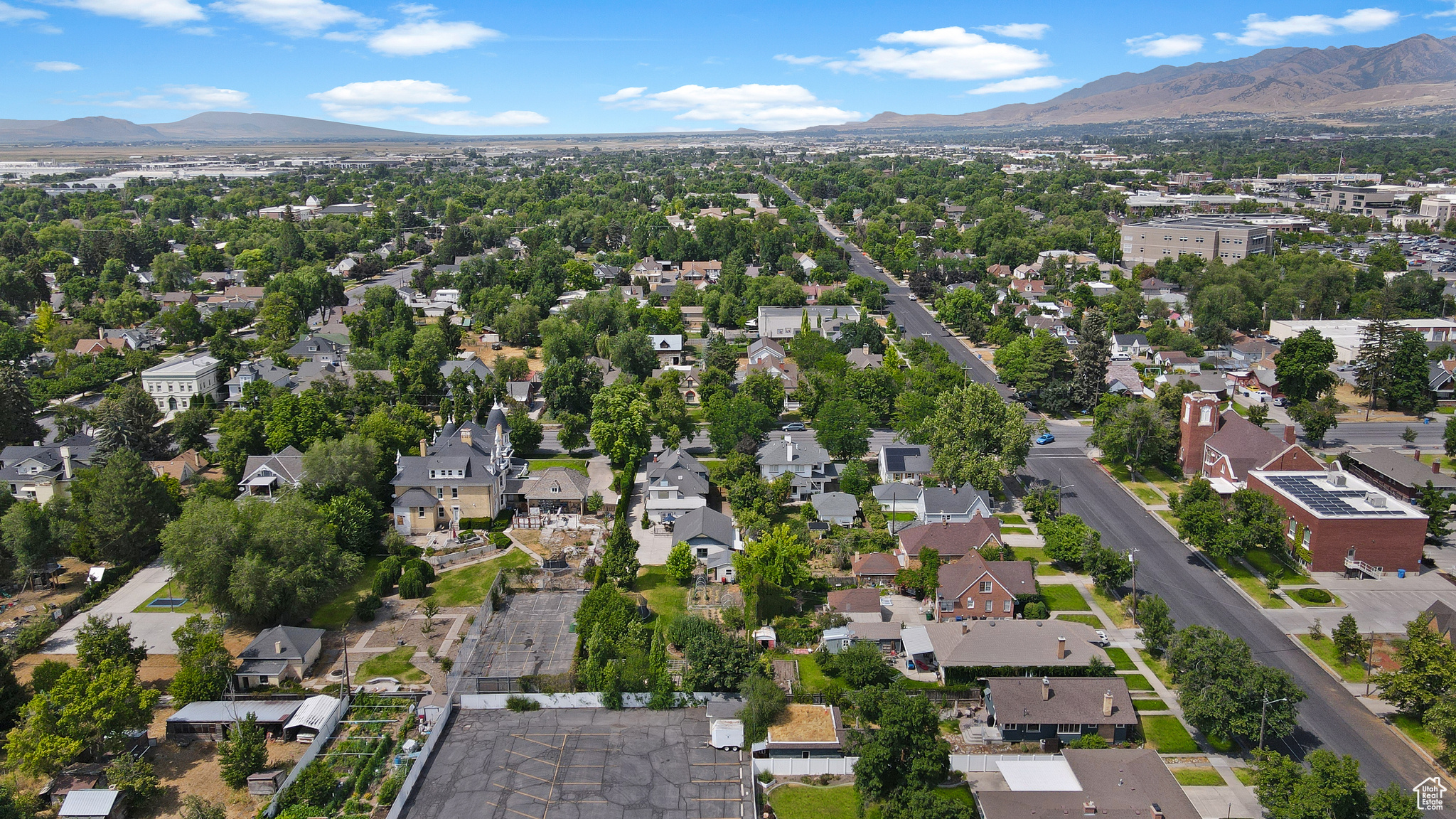HISTORIC DISTRICT - Residential