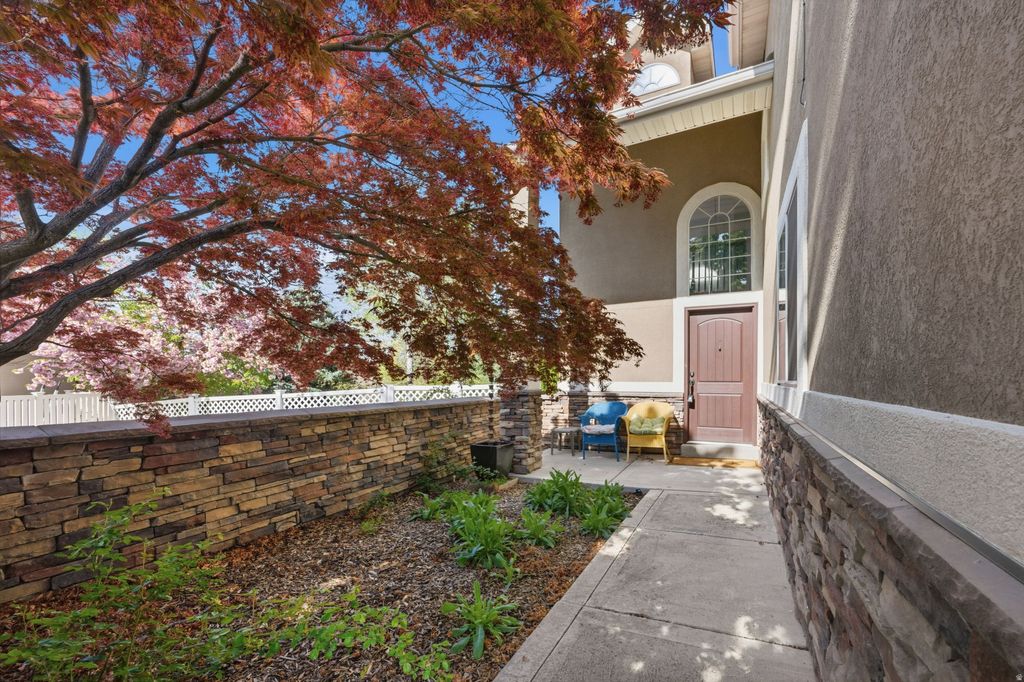 Photo of 7910 S PEAR TREE CIR E, Sandy, UT 84094 (MLS # 2157829)