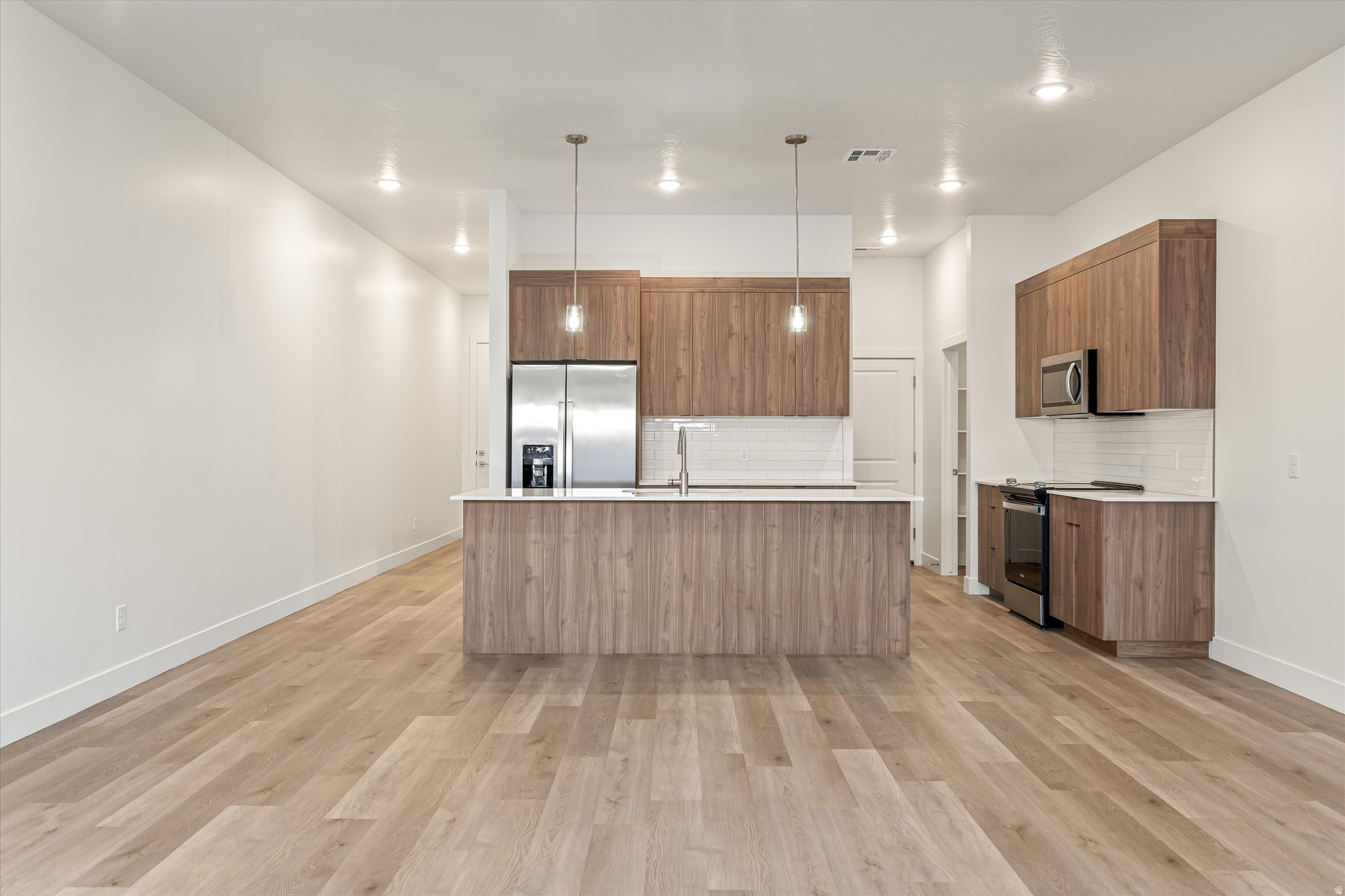 SAGE VILLAS - Residential