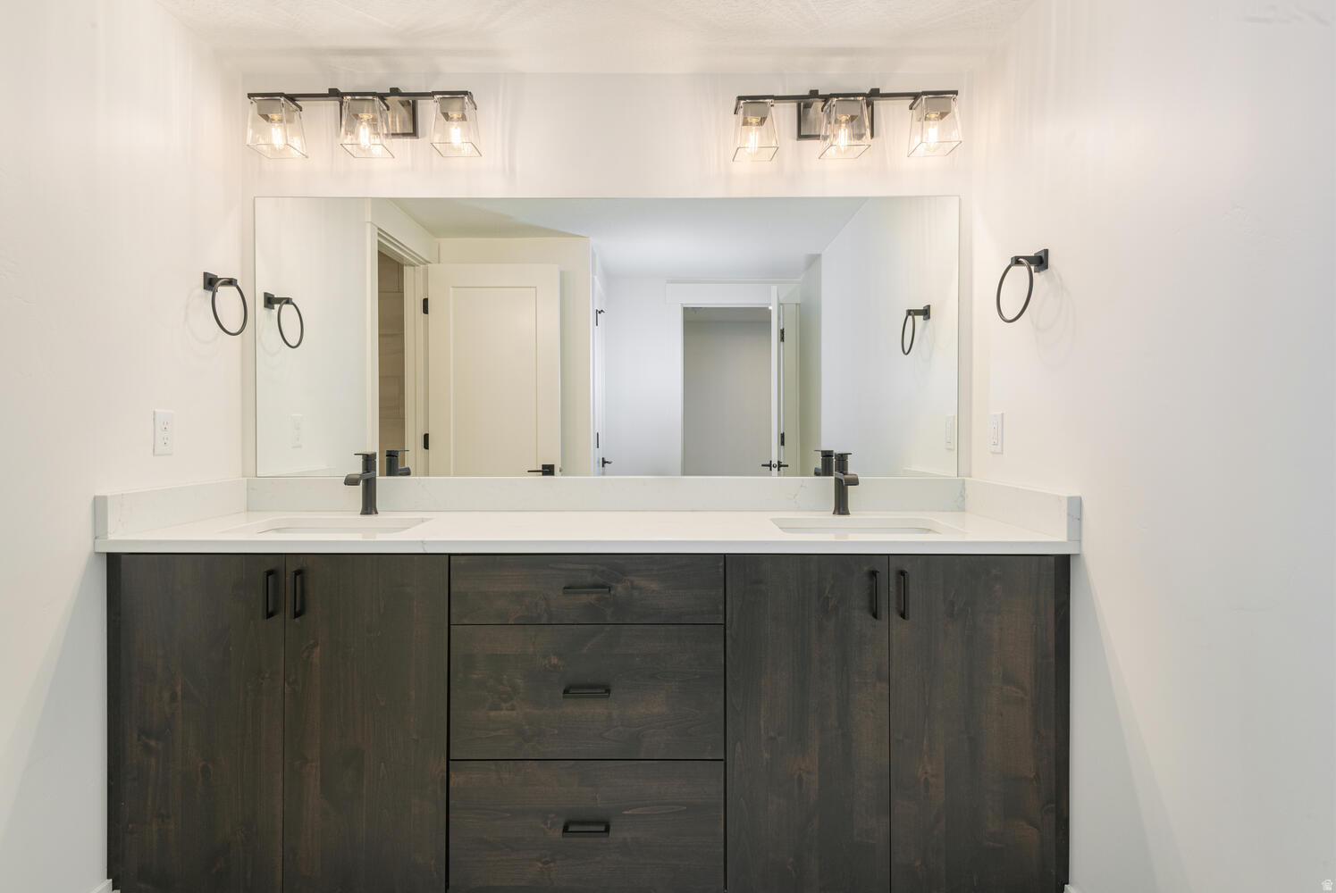 ALTA PARK - Residential