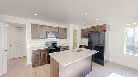 Tiny photo for 1816 S FREESTONE BLVD, Santaquin, UT 84655 (MLS # 2124486)