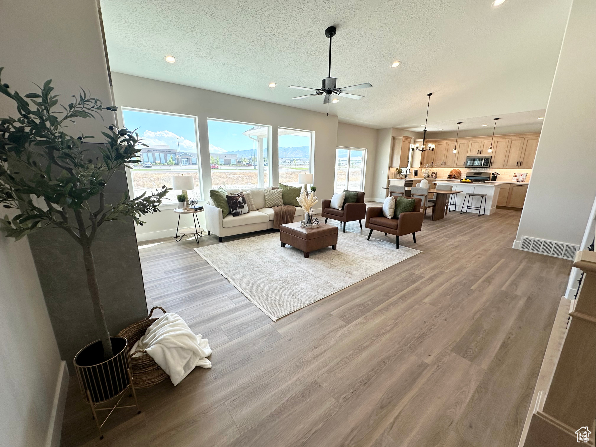 ANDERSON FARMS SUBDIVISION - Residential