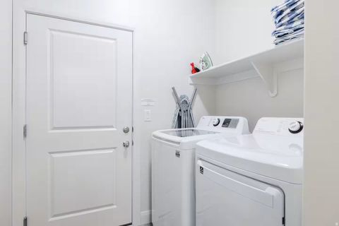 Tiny photo for 1162 N RIVIERA ALY, Washington, UT 84780 (MLS # 2120616)