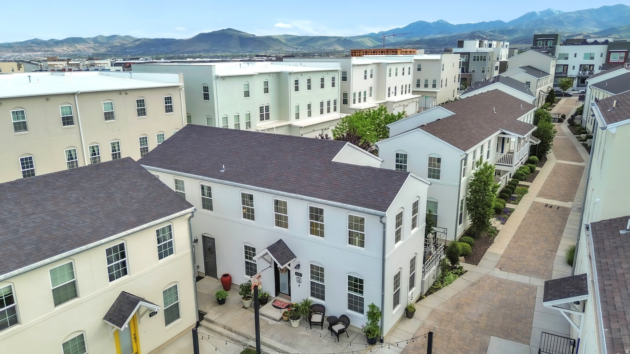 KENNECOTT - Residential