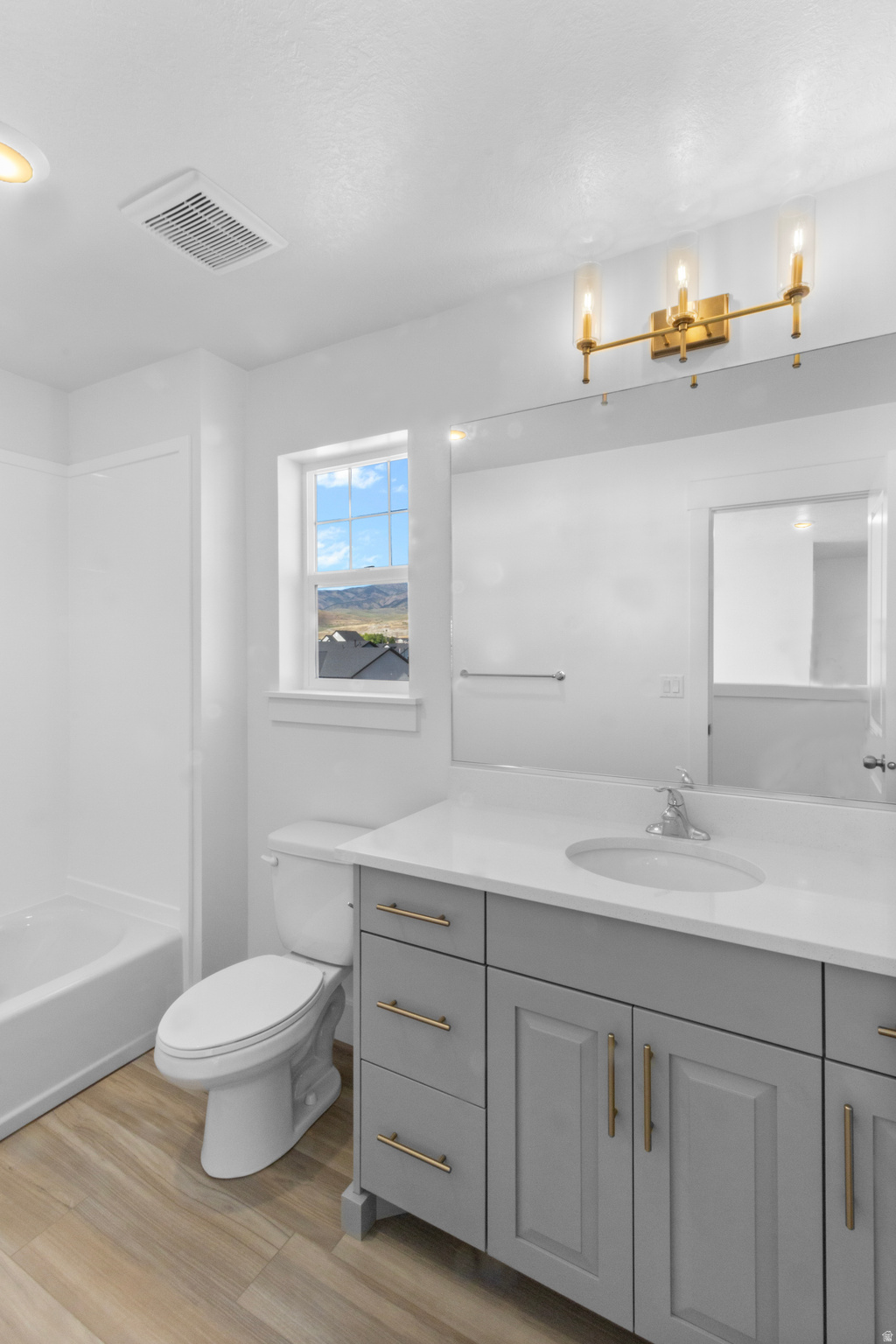 RIVERGATE - Residential