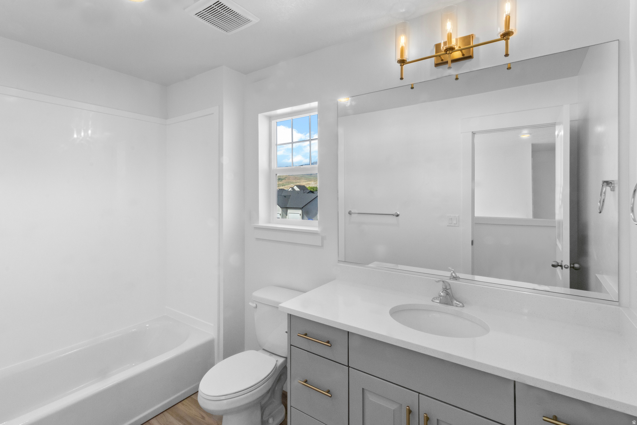 RIVERGATE - Residential