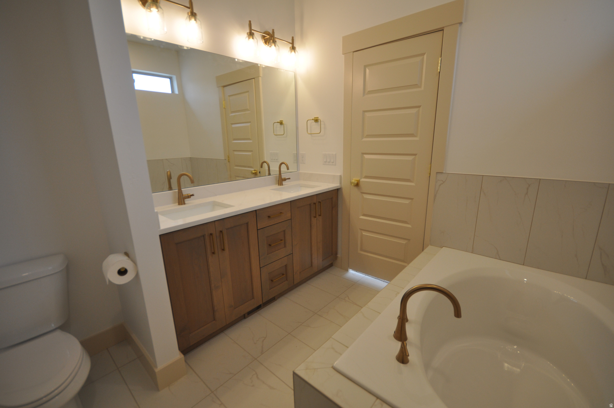 SPRINGFIELD ESTATES - Residential