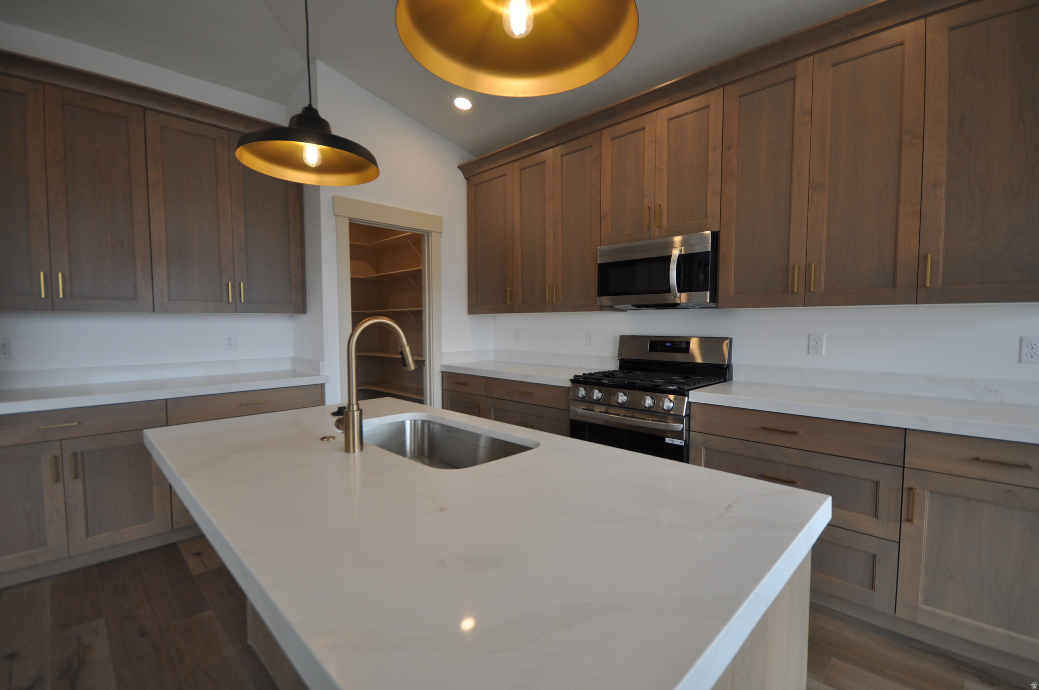 SPRINGFIELD ESTATES - Residential